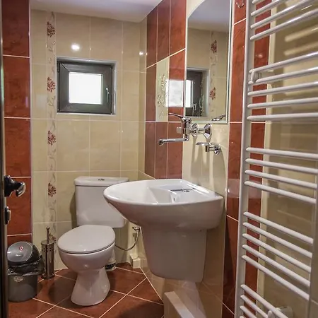 Sveti Dimitar Vendégház Cserni Oszam
